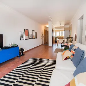 apartamento-santa-luzia-8800-532.hotelaalgarve.com/